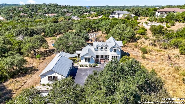 Image 41 of 79 For 205 Longwood Dr.