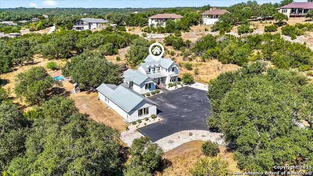 Image 44 of 79 For 205 Longwood Dr.