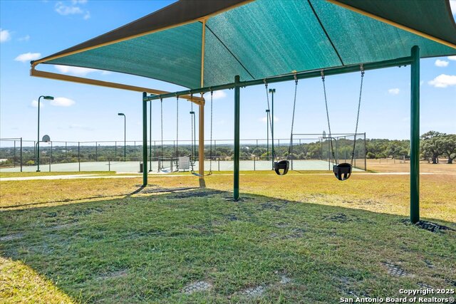 Image 55 of 79 For 205 Longwood Dr.