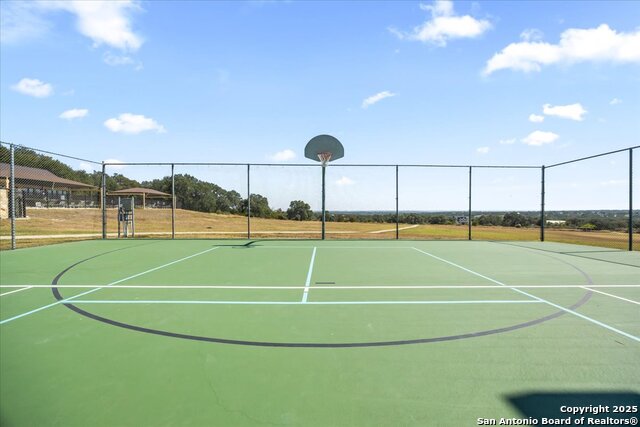 Image 57 of 79 For 205 Longwood Dr.