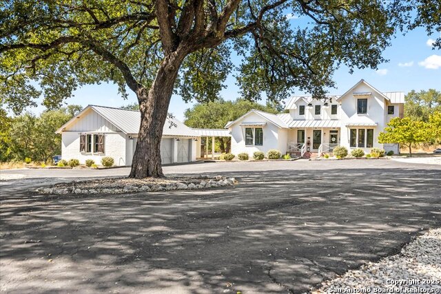 Image 7 of 79 For 205 Longwood Dr.