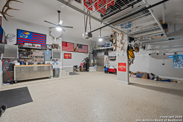 Image 27 of 43 For 17419 Hillsedge