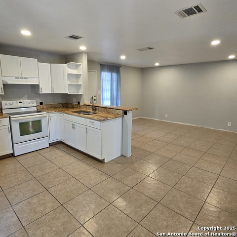 Image 7 of 15 For 5209 Meadow Field  2