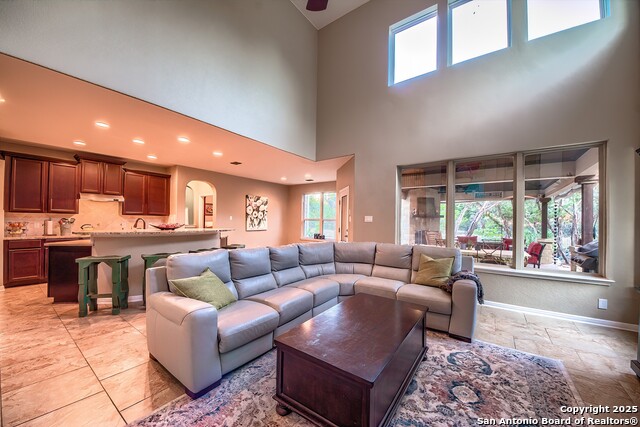 Image 17 of 63 For 16202 Ondara