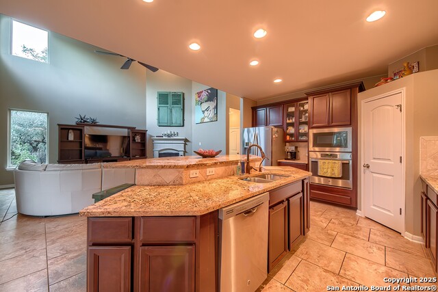 Image 21 of 63 For 16202 Ondara