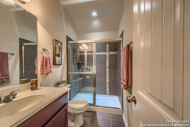 Image 36 of 63 For 16202 Ondara