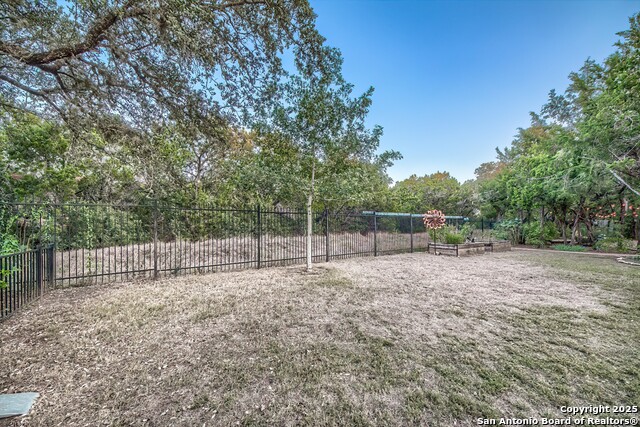 Image 61 of 63 For 16202 Ondara