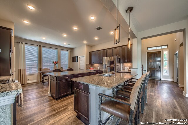 Image 13 of 47 For 950 Lone Cypress