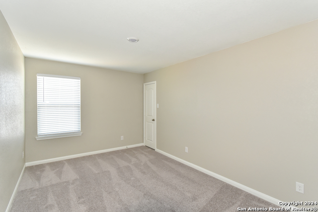 Listing photo id 8 for 3107 Begonia