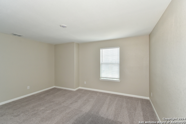 Listing photo id 10 for 3107 Begonia