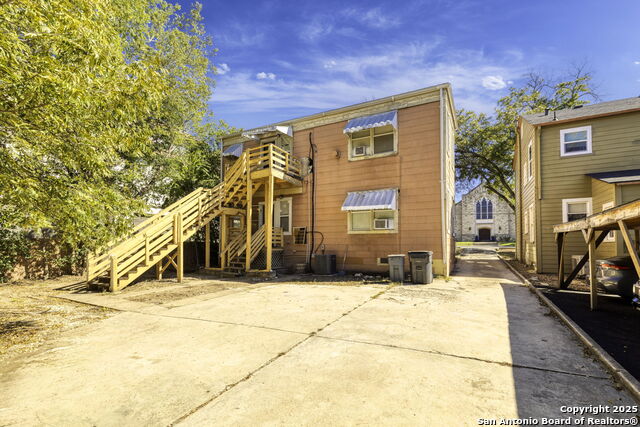 Image 30 of 36 For 6715 Broadway