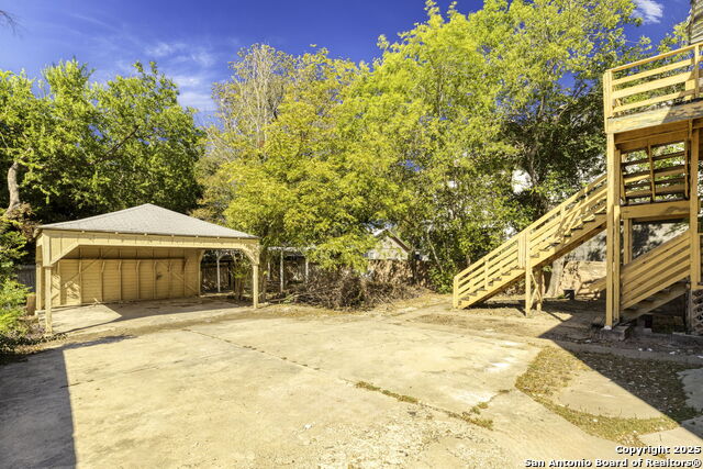 Image 32 of 36 For 6715 Broadway