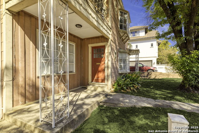 Image 4 of 36 For 6715 Broadway