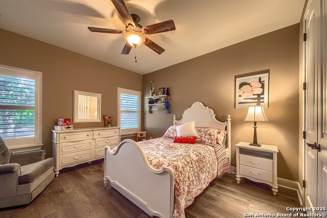 Image 21 of 31 For 144 Woodlands Dr