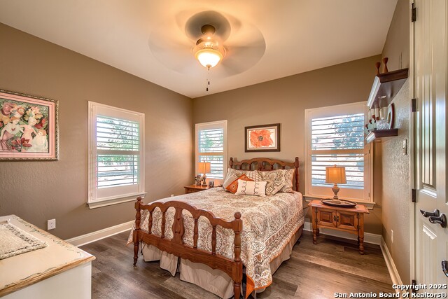 Image 23 of 31 For 144 Woodlands Dr