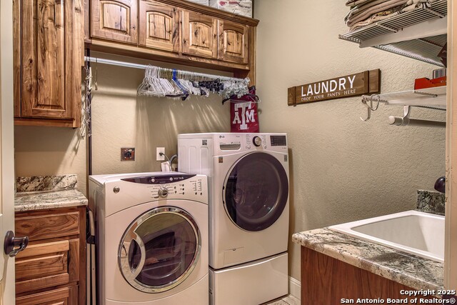 Image 26 of 31 For 144 Woodlands Dr