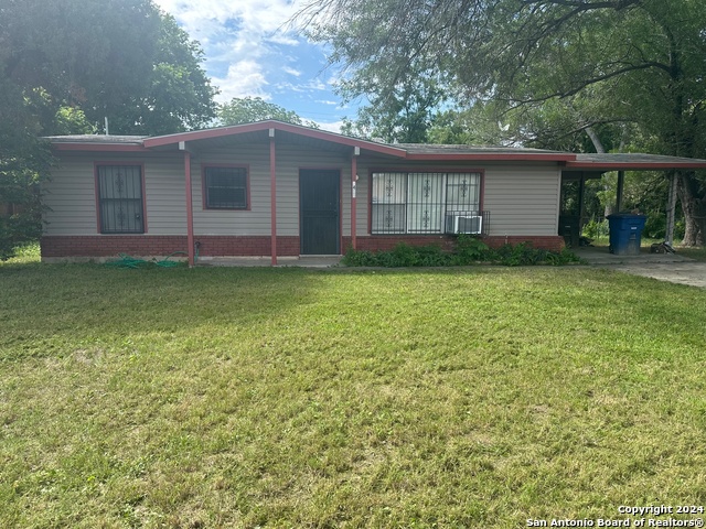 Details for 4418 Winlock Dr, San Antonio, TX 78228