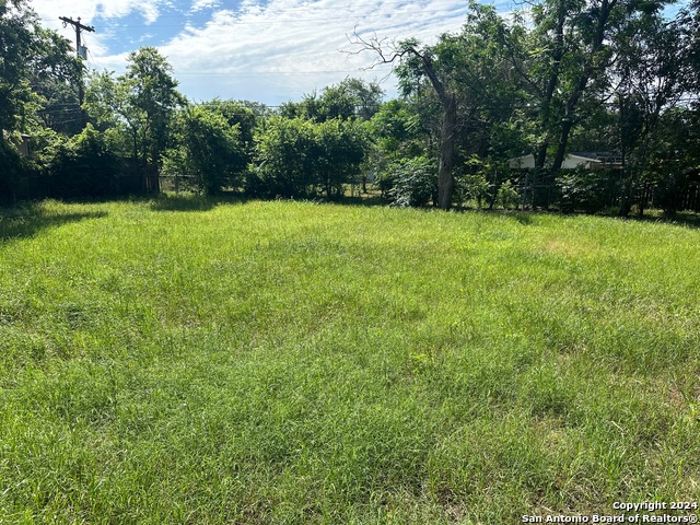 Image 21 of 23 For 4418 Winlock Dr