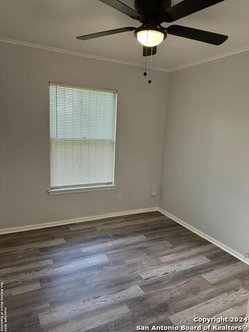 Image 9 of 23 For 4418 Winlock Dr