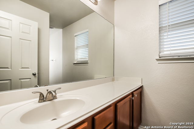 Image 10 of 16 For 3905 Wensledale