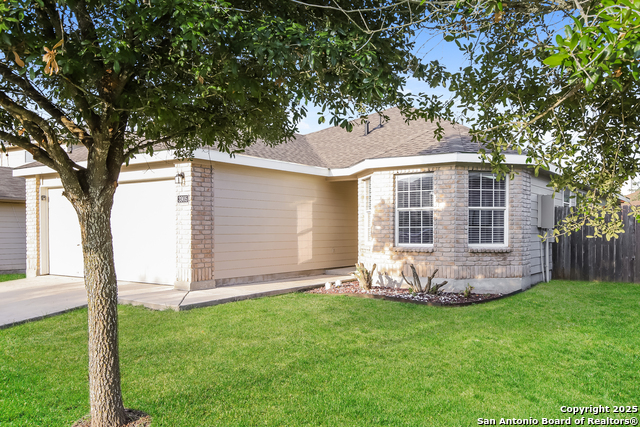 Image 2 of 16 For 3905 Wensledale