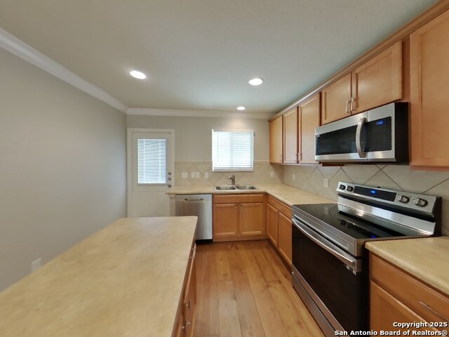 Image 5 of 16 For 8822 Preserve