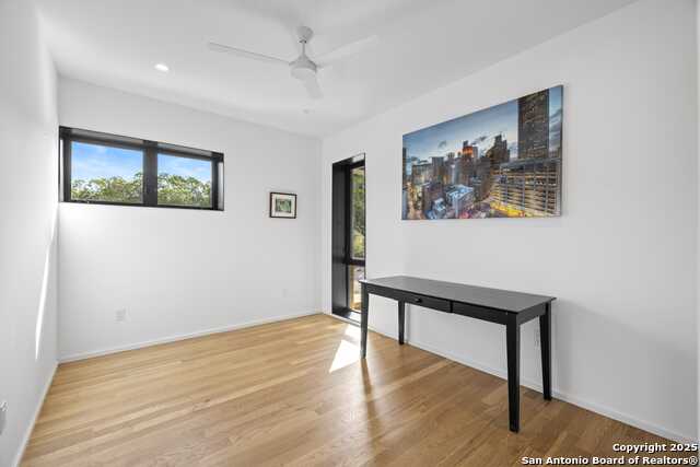 Listing photo id 15 for 1150 Bear Creek