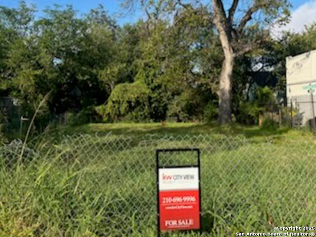 Image 4 of 4 For 1509 Gevers St S