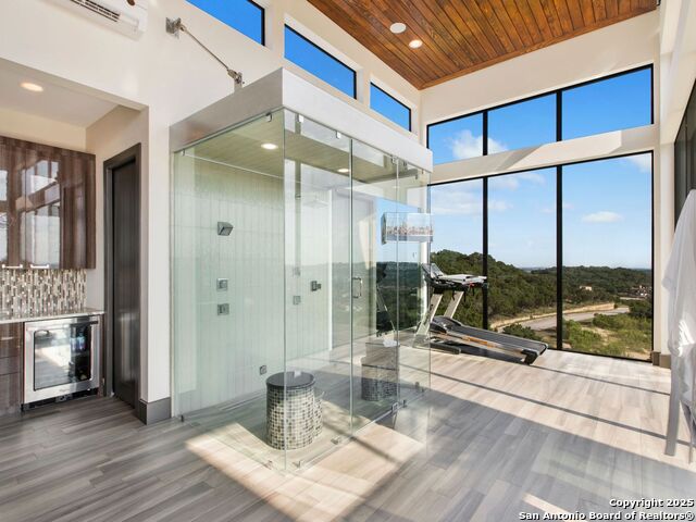 Image 13 of 25 For 21526 Privada Avila