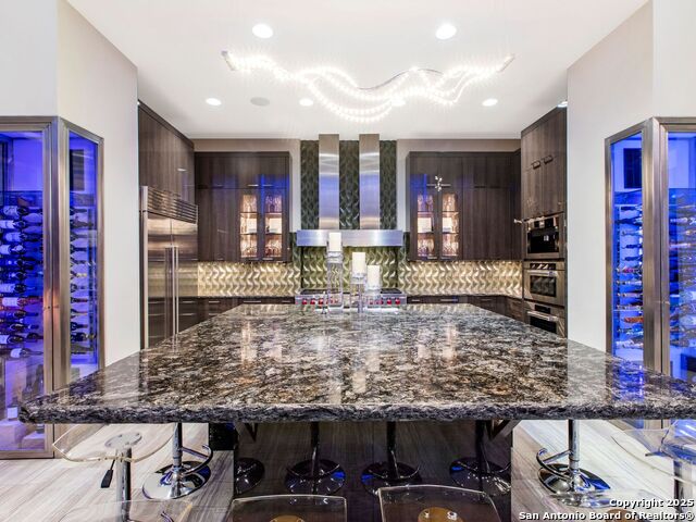 Image 6 of 25 For 21526 Privada Avila