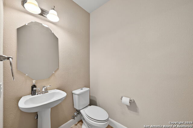 Image 19 of 34 For 3103 Highline