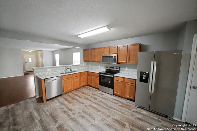 Listing photo id 11 for 3615 Longhorn Creek