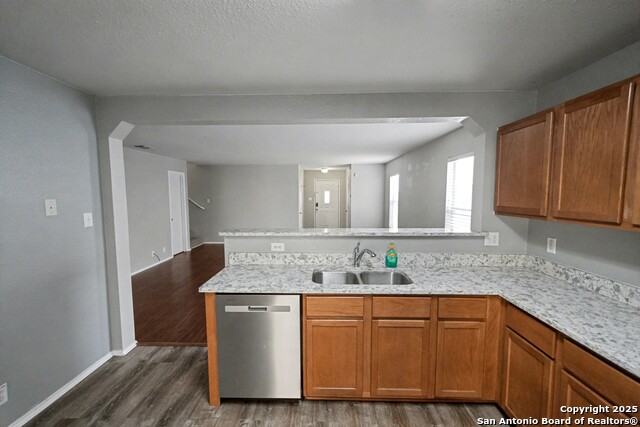 Listing photo id 12 for 3615 Longhorn Creek