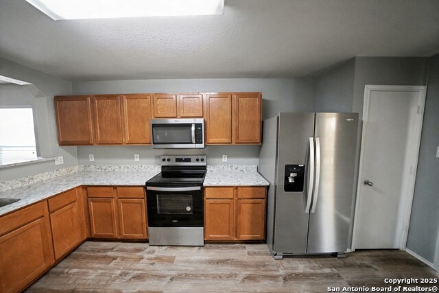 Listing photo id 13 for 3615 Longhorn Creek