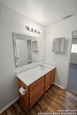 Listing photo id 18 for 3615 Longhorn Creek