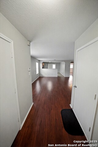 Listing photo id 5 for 3615 Longhorn Creek