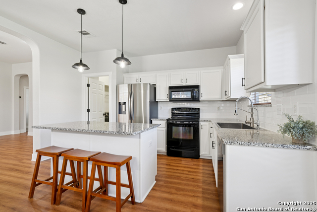 Image 10 of 27 For 8355 Piney Wood