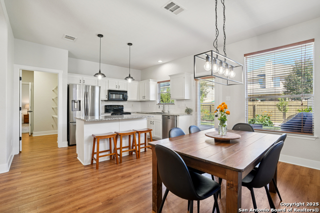 Image 11 of 27 For 8355 Piney Wood