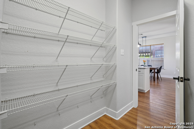 Image 12 of 27 For 8355 Piney Wood