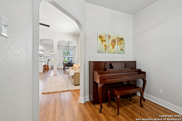 Image 15 of 27 For 8355 Piney Wood