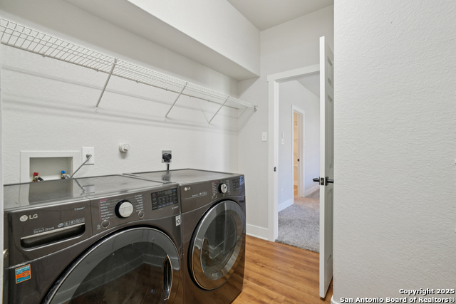 Image 25 of 27 For 8355 Piney Wood