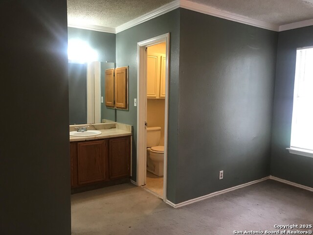 Image 3 of 5 For 1636 Santa Anna