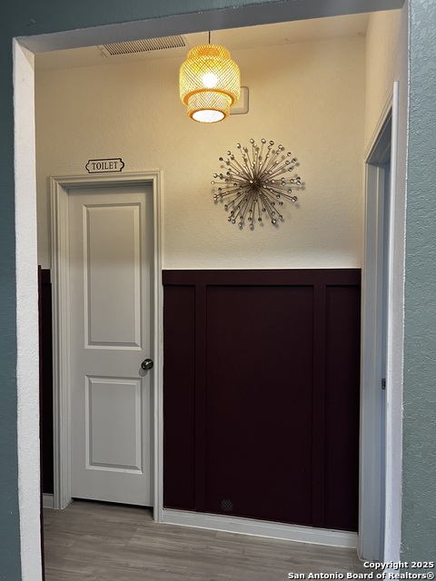 Image 5 of 16 For 13720 Pullet