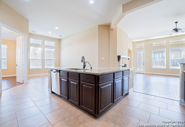 Image 4 of 10 For 3325 Jons Way