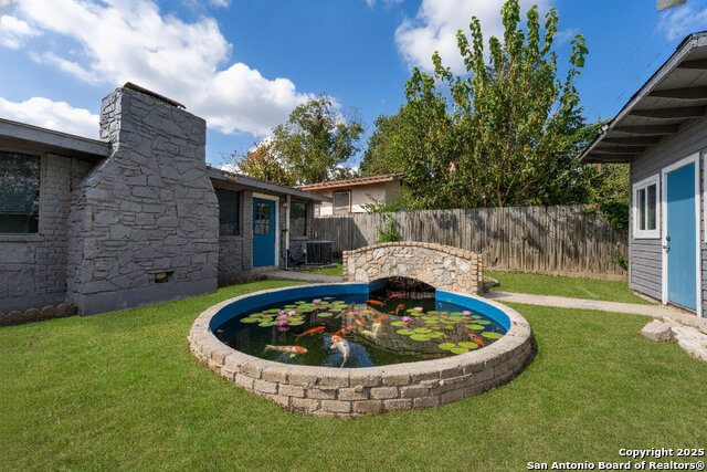 Image 27 of 33 For 435 Savannah