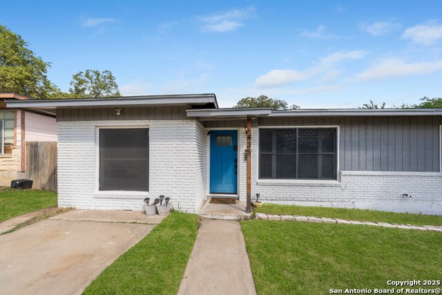 Image 5 of 33 For 435 Savannah