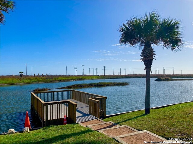 Listing photo id 25 for 14721 Whitecap  292