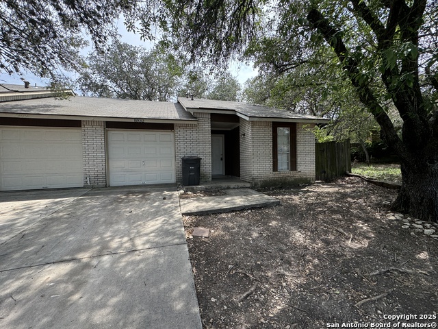 Details for 8932 Hambledon Dr, San Antonio, TX 78250