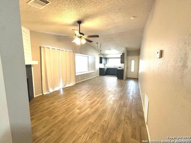 Image 4 of 22 For 10015 Amber Field