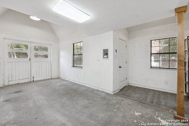 Image 28 of 30 For 602 Indigo  